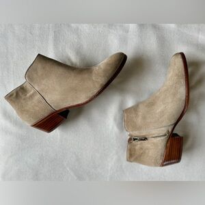 SAM EDELMAN Petty Suede Ankle Bootie in ‘Putty’ | Women’s 9.5